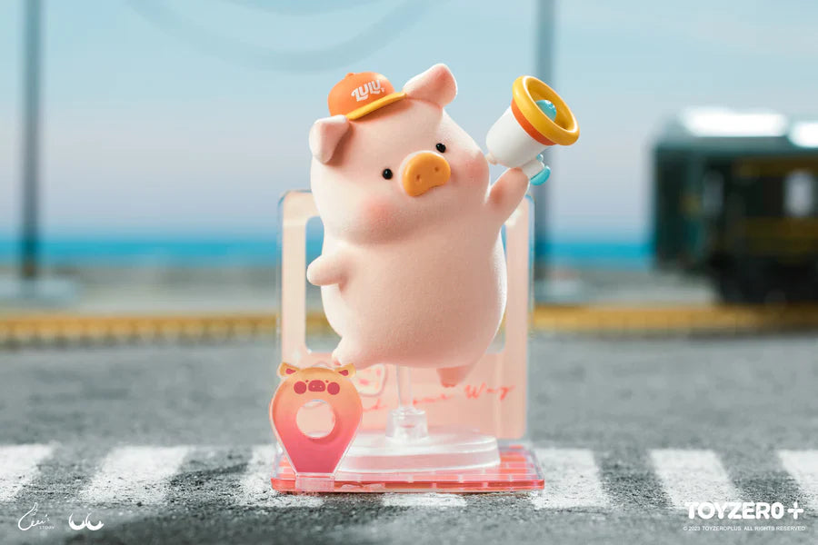 Lulu the Piggy’s Travel Blind Box