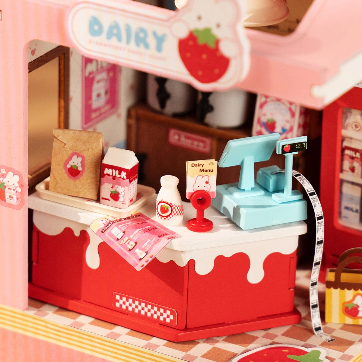 Rolife DIY Strawberry Milk Box DS034