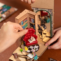 Rolife Bookstore DIY Book Nook Kit TGB07