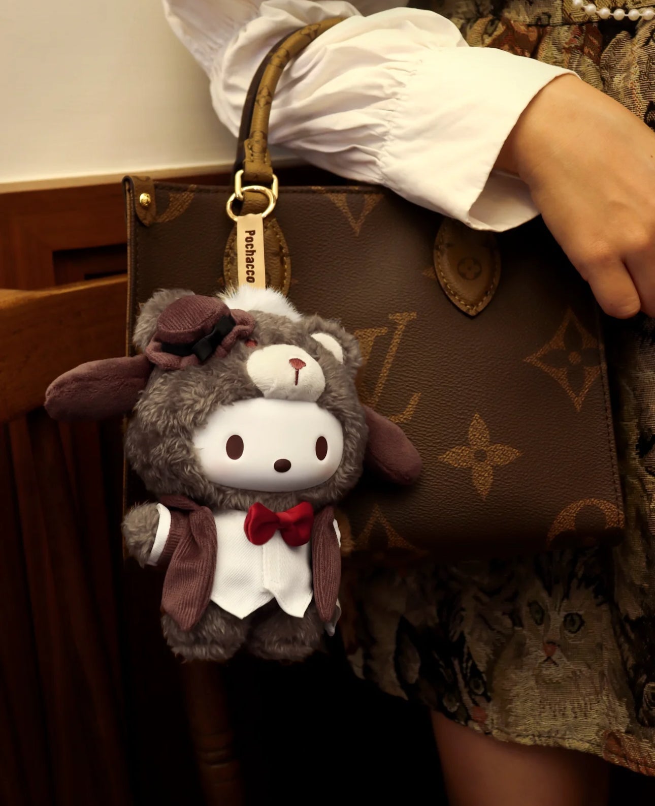 Sanrio British Afternoon Tea Party Vinyl Plush Keychain Blind Box – Cute & Collectible Sanrio Bag Charms