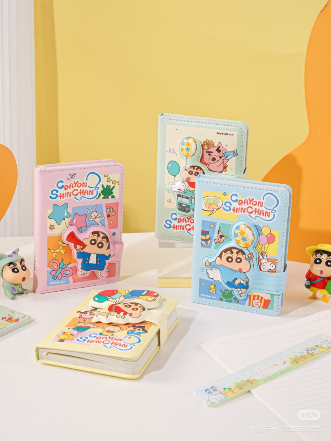 Crayon Shin-chan Stress Relief Notebook