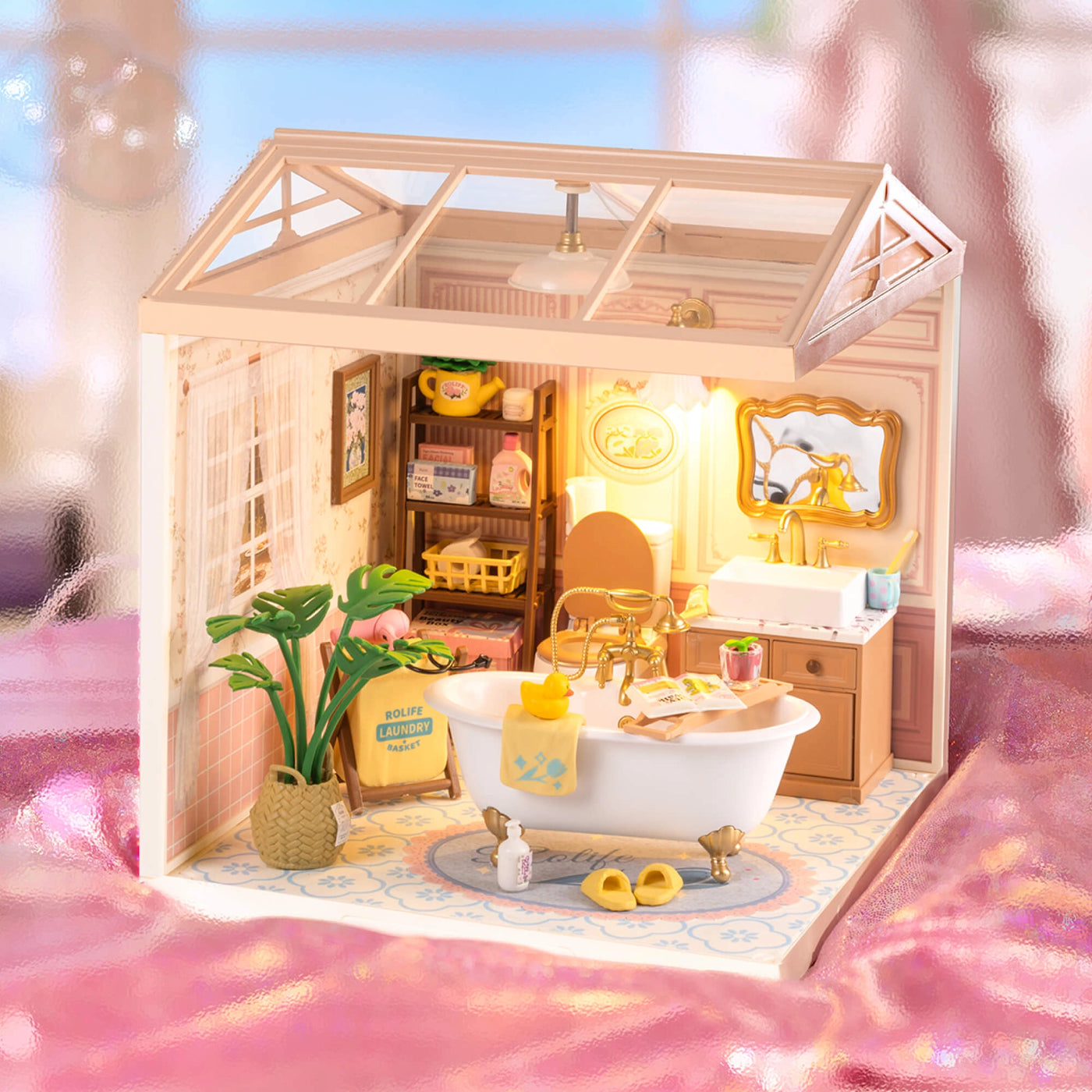 Rolife Bubble Bathroom Super Creator Miniature House DW014B