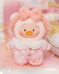 Lulu the piggy dreaming wonderland