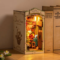 Rolife Floral Corner DIY Book Nook Kit TGB09