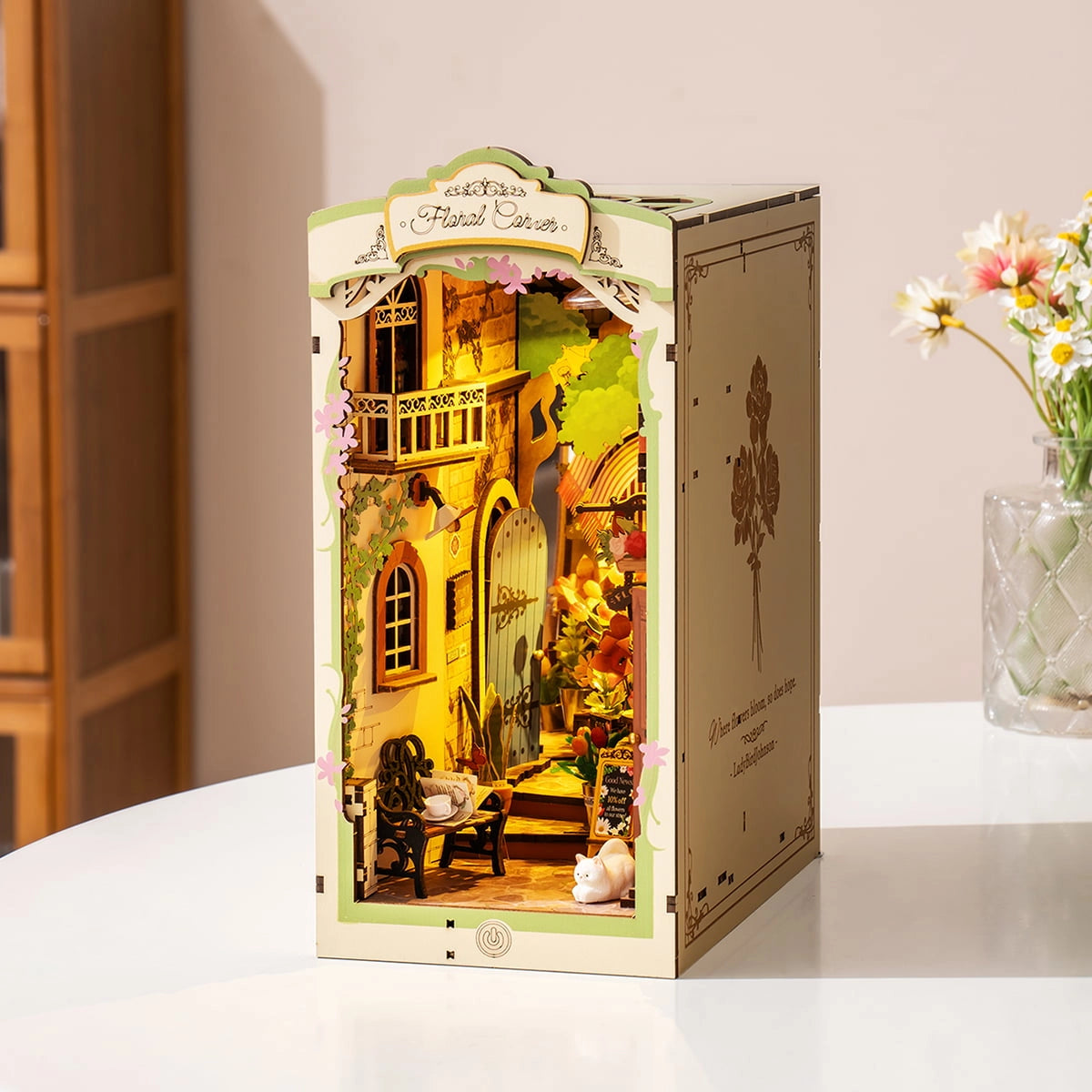 Rolife Floral Corner DIY Book Nook Kit TGB09