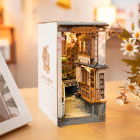 Rolife Book Nook Wonderland Sakura Densya